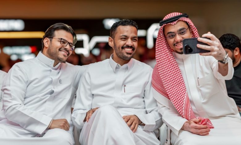 Following Its Launch in Saudi Arabia, Tech Experts and Gaming Creators Share Their Impressions of the TECNO POVA 8 Pro 5G